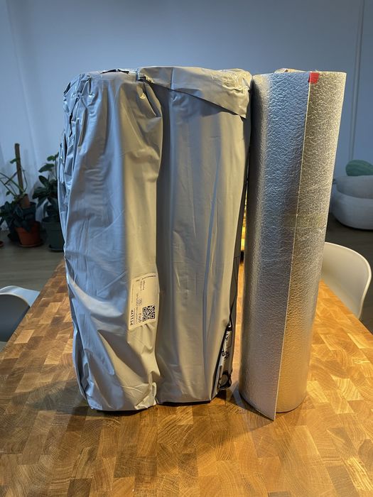 Papel de parede emborrachado auto colante