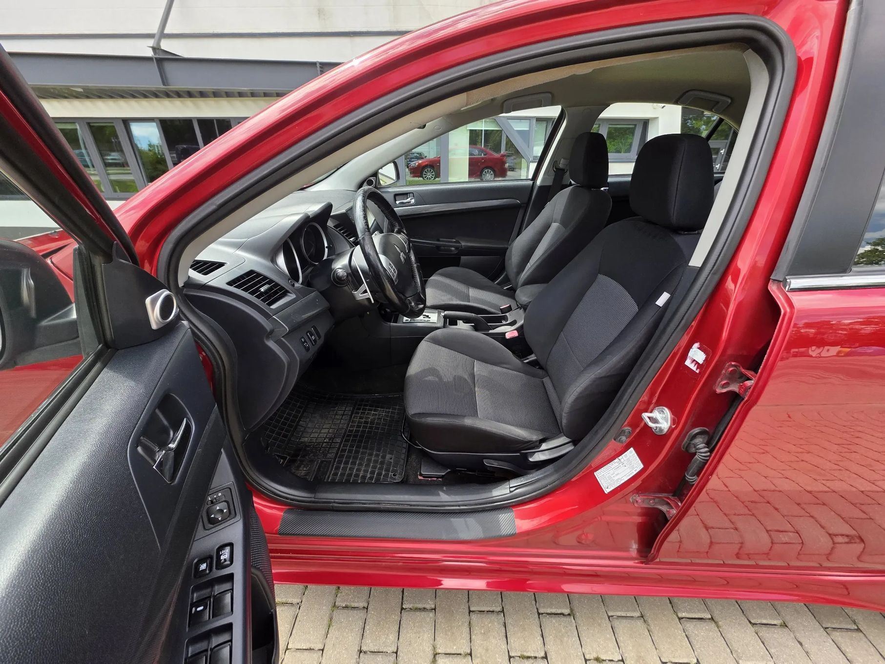 Mitsubishi Lancer 1.8 Benzyna SEDAN!!! Super Stan!! POLECAM!!