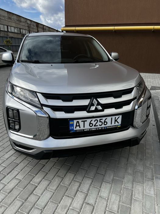Автомобіль Mitsubishi 2021