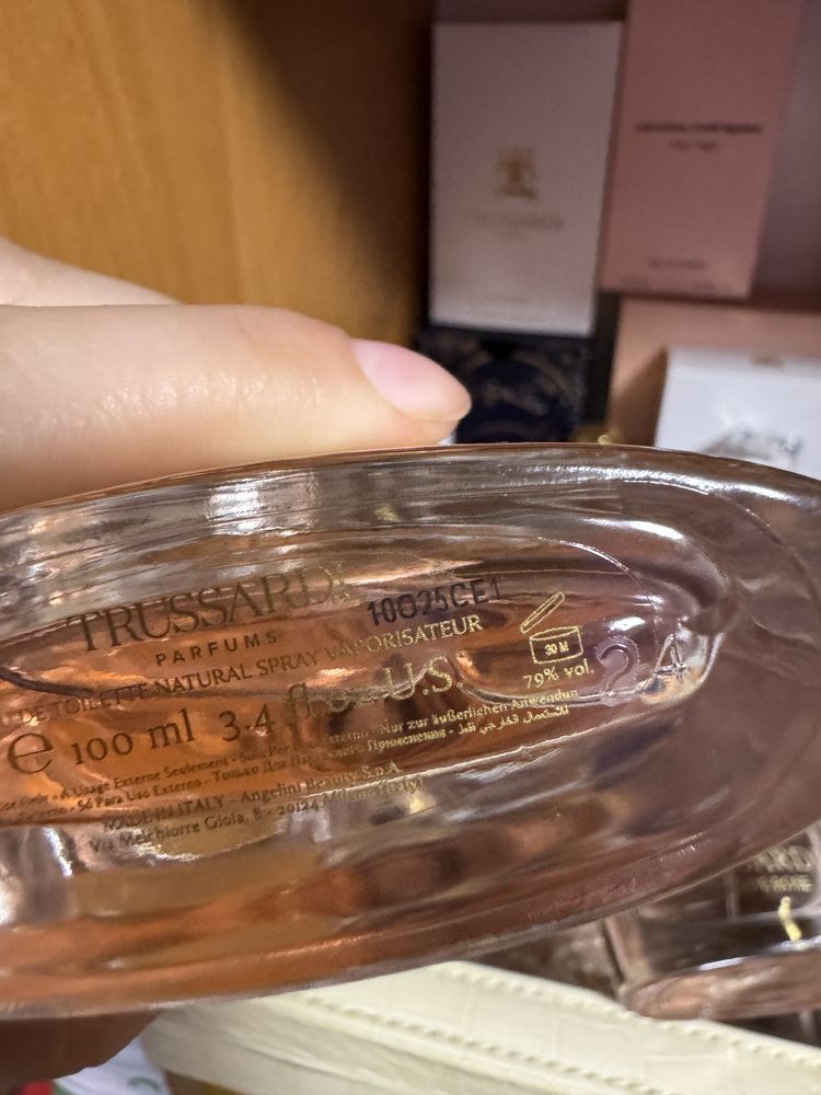 Парфюмерия Trussardi Donna и Delicate rose