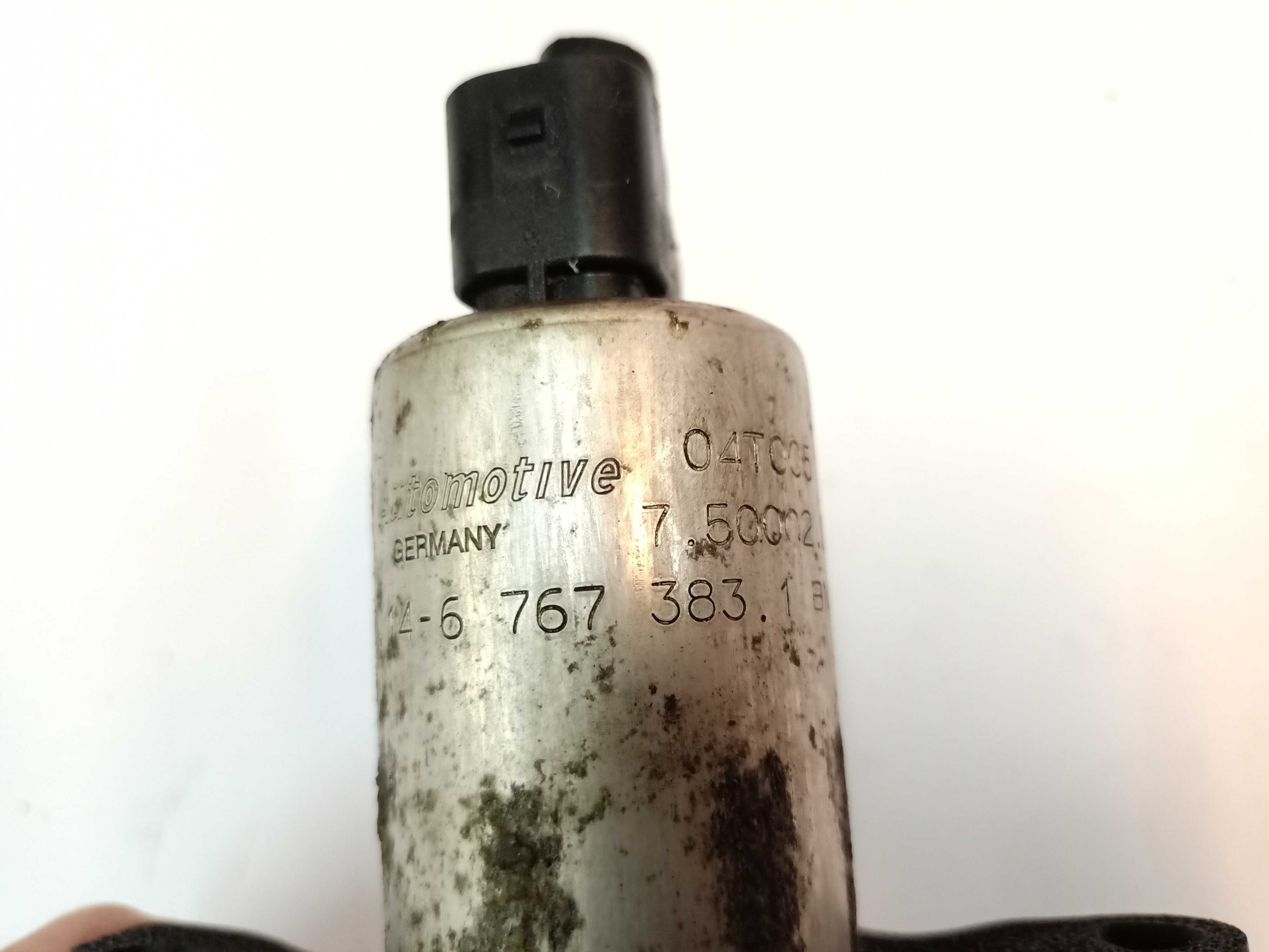 BMW E38 E39 E46 E53 Pompa paliwa 2.0D 3.0D 2 pin