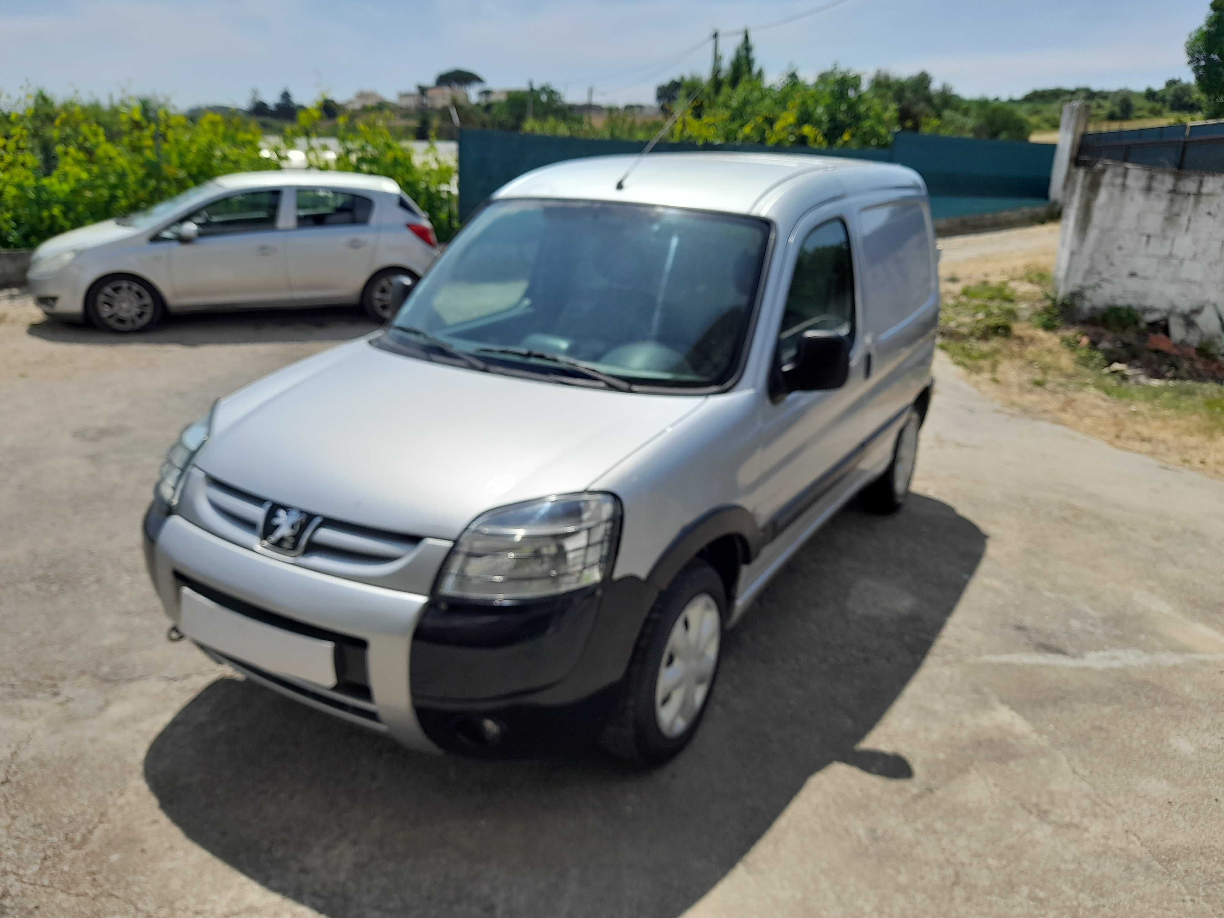 Peugeot Partner Renforce fibrada