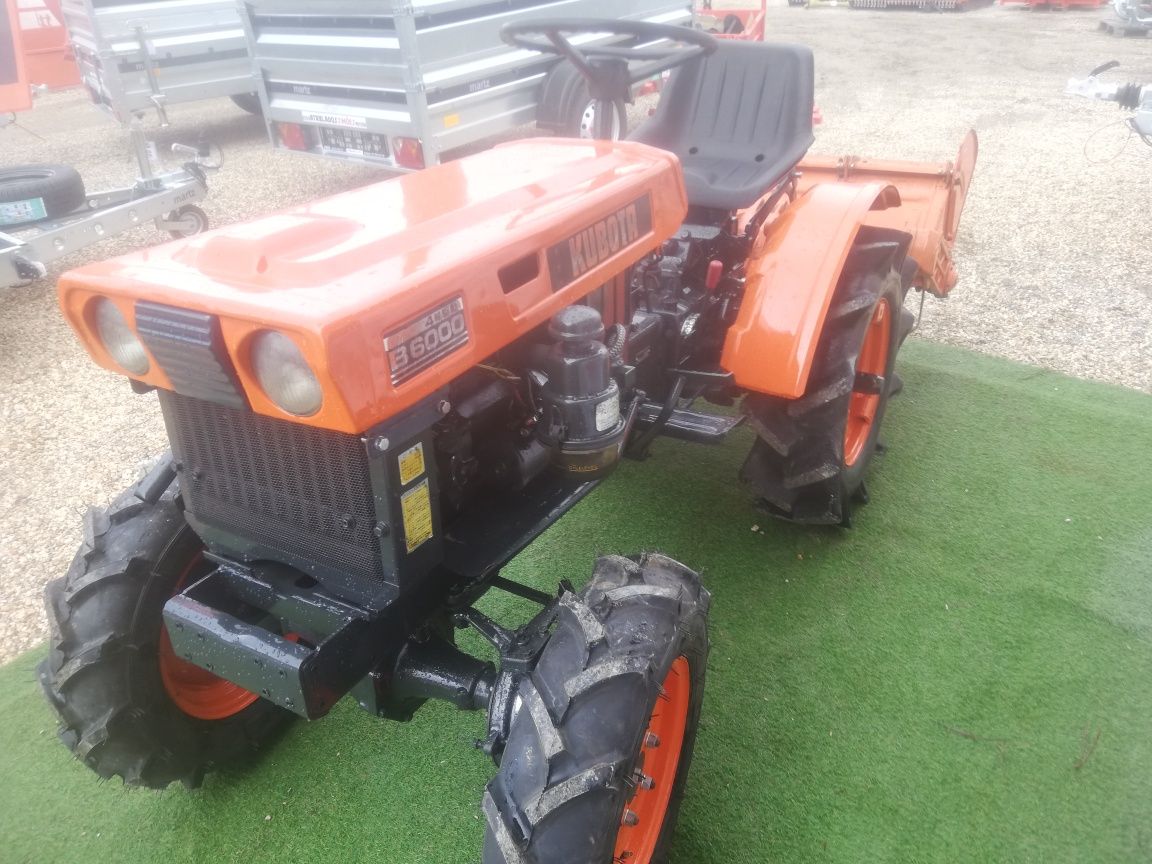 Kubota B6000, 4x4, Frese,transporte