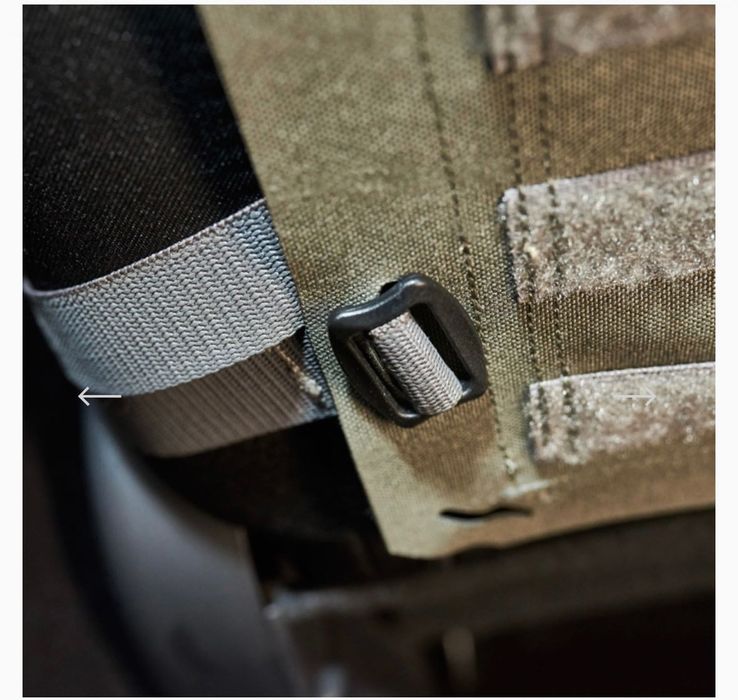 Молле панель в авто TT Modular Front Seat Panel MOLLE PANEL
