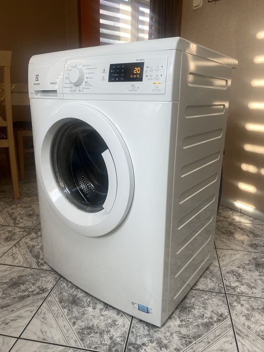 Pralka NOWY Model automat ELEKTROLUX