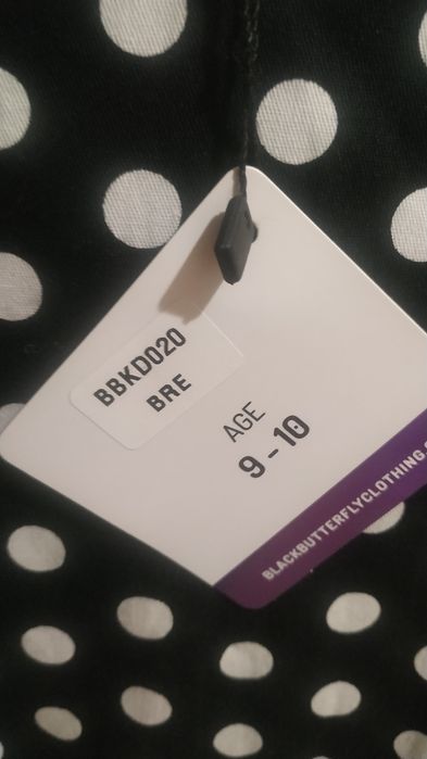 Нарядное пышное платье в горошек чёрное с красным