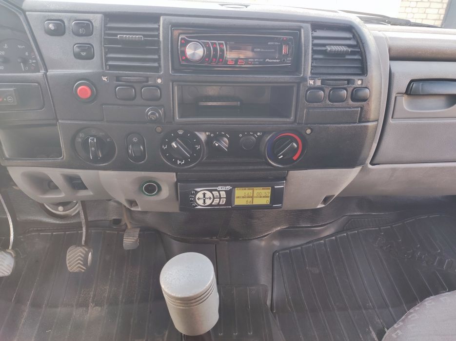 Продам Газельку 2007 года , одын властный с салону .