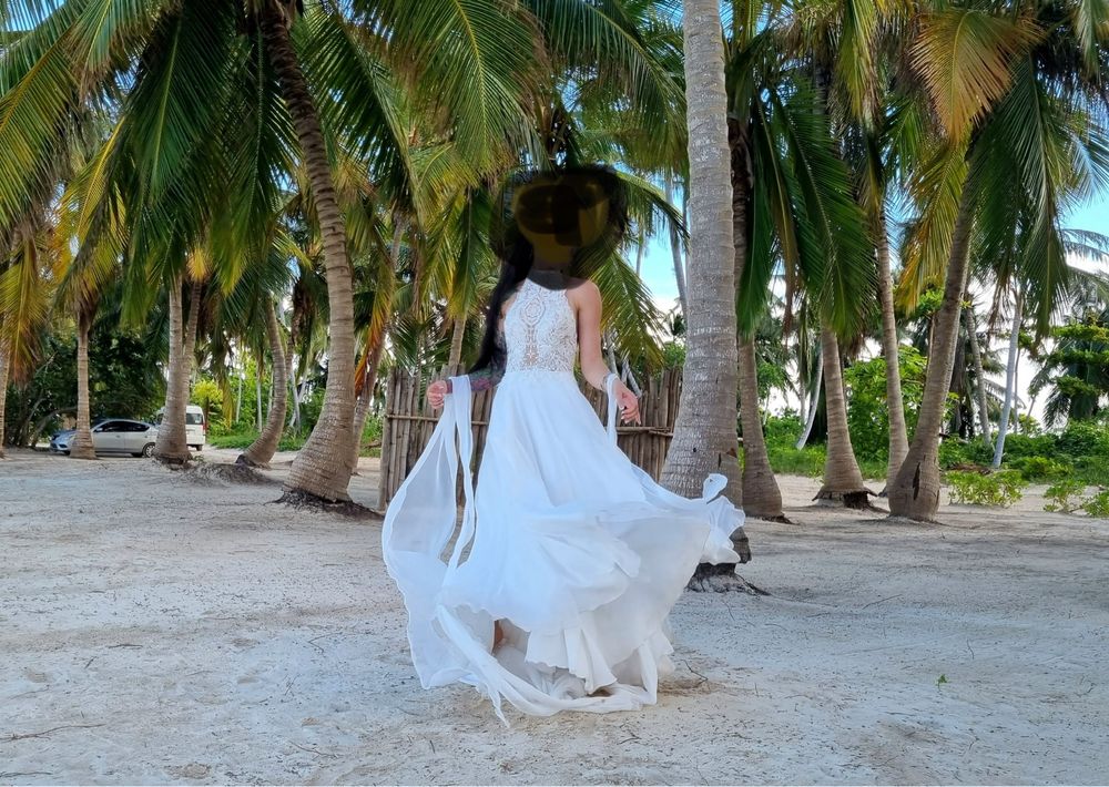 Suknia Ślubna w stylu BOHO zwiewna, na plażę, gołe plecy