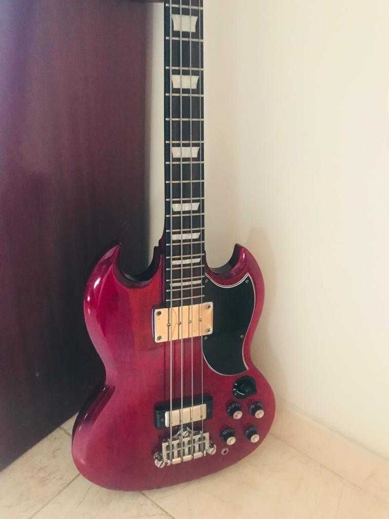 Baixo Epiphone EB-3