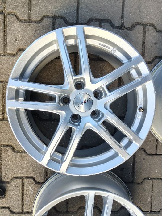 Felgi aluminiowe 7x17 cali 5x112 ET40 Audi Skoda Seat VW #5383