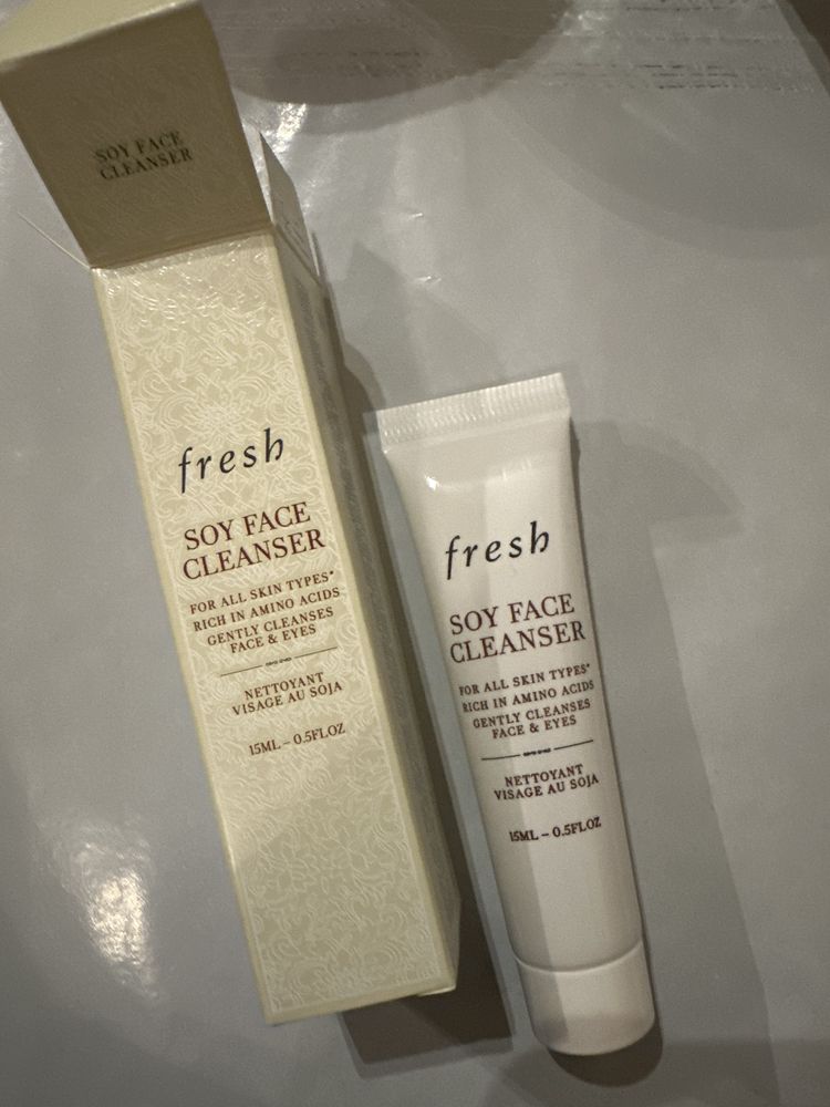 Fresh soy face cleanser zel do mycia twarzy 15 ml