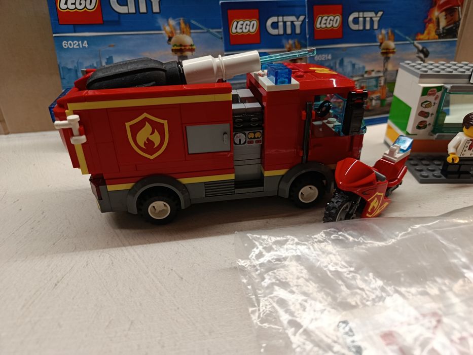Lego City Na ratunek w płonącym barze 60214
