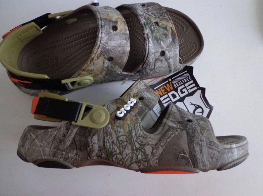 Crocs  All-Terrain Summit sandal m10, m12(43-46)