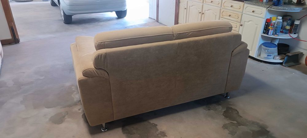 Dois sofás em ótimo estado, como novos.