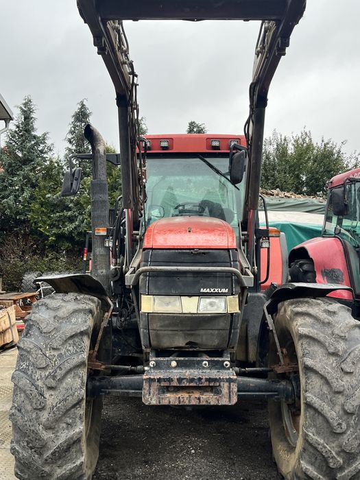 Case mx135 ladowacz maileux mx100