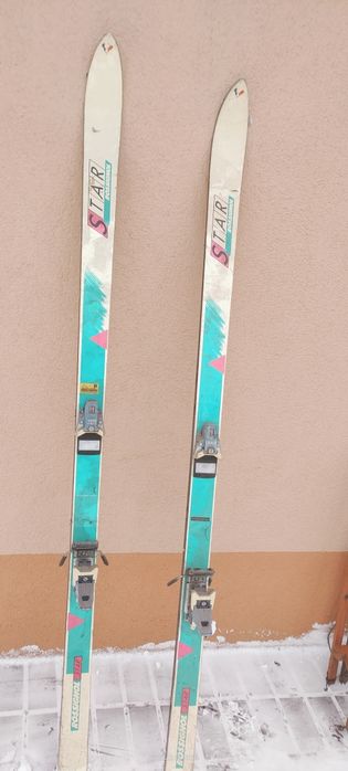 Narty Rossignol razem z wiązaniami