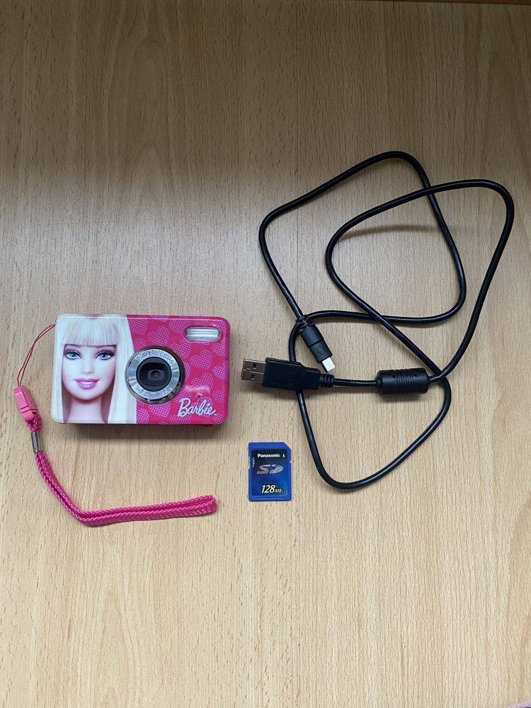 Máquina fotográfica da Barbie