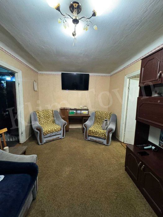 Продається 2 кімнатна квартира в р-ні Критого ринку