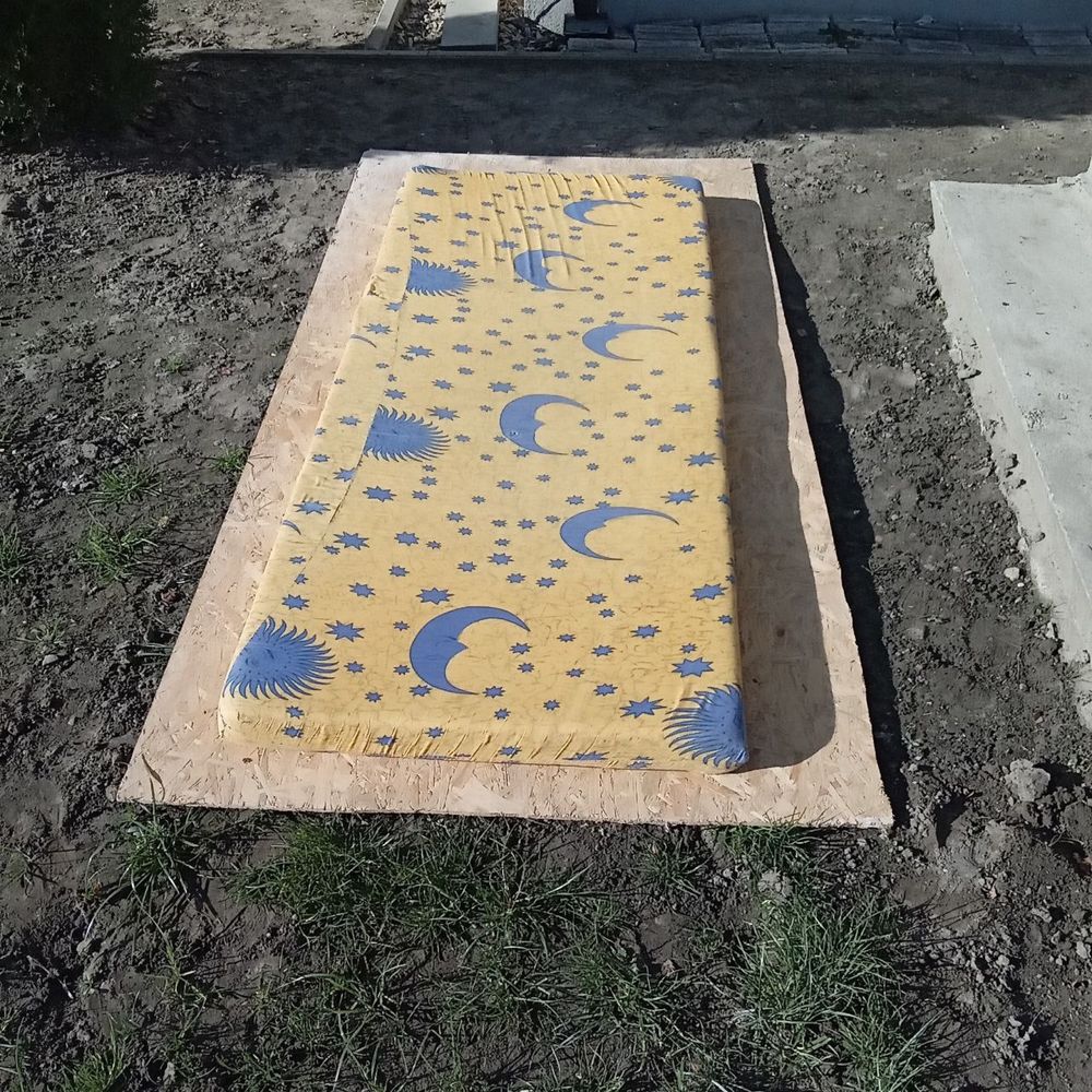 Materace 80x190 / materac piankowy