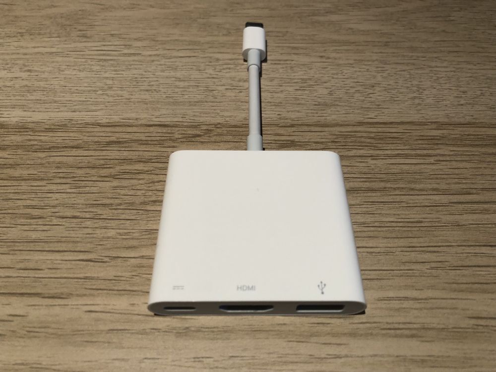 Adaptador USB-C Apple - MUF82ZM/A