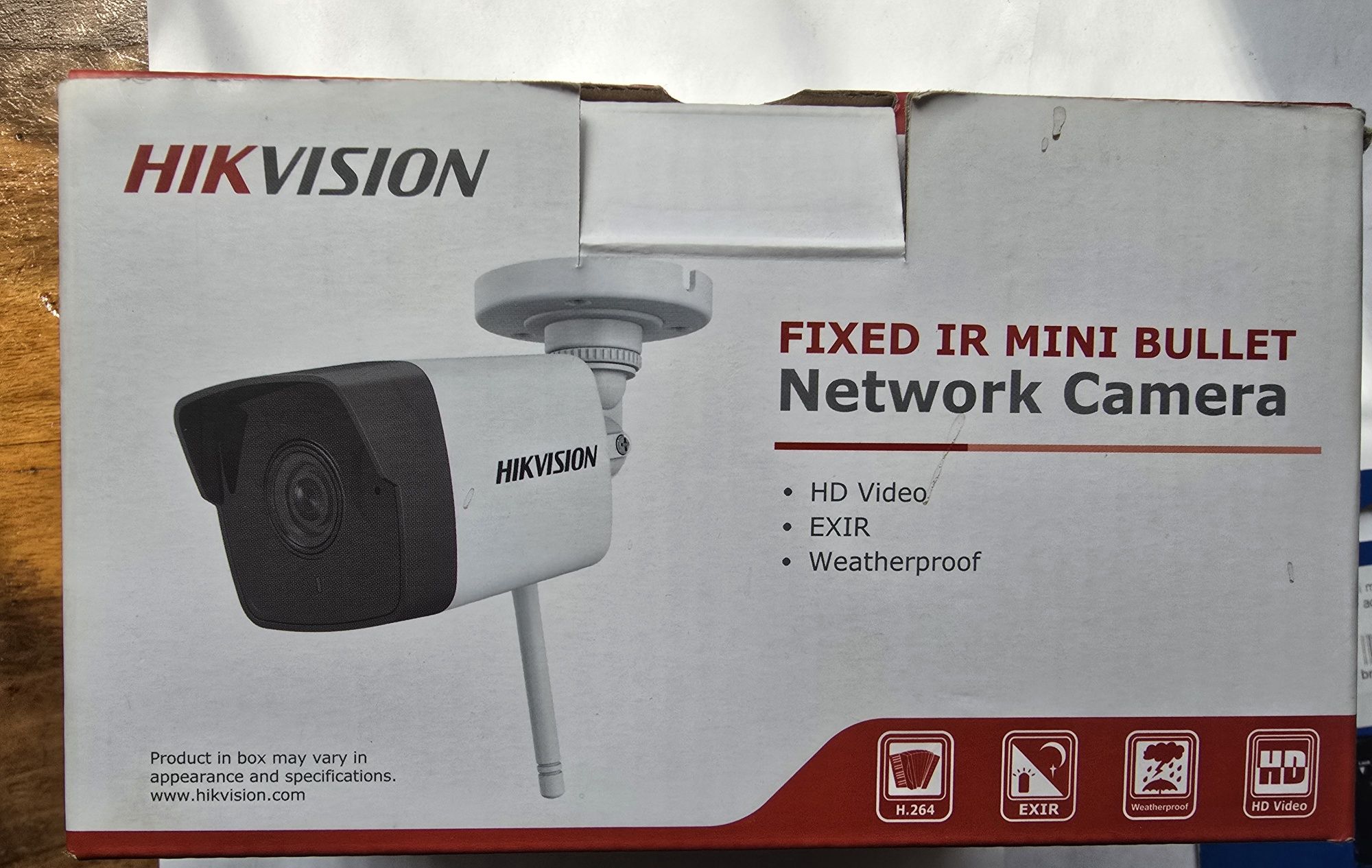 Kamera HIKVISION DS-2CV1021G0-IDW1, nowa + karta pamięci