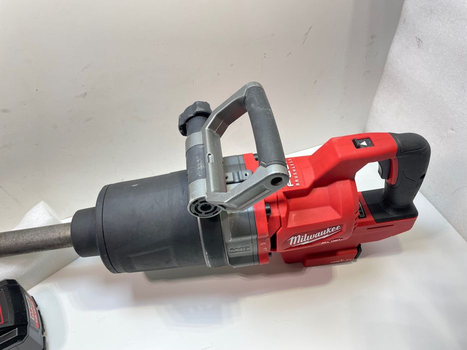 Milwaukee M18 ONEFHIWF1D FUEL/безщітковий гайковерт мілвоке 18в