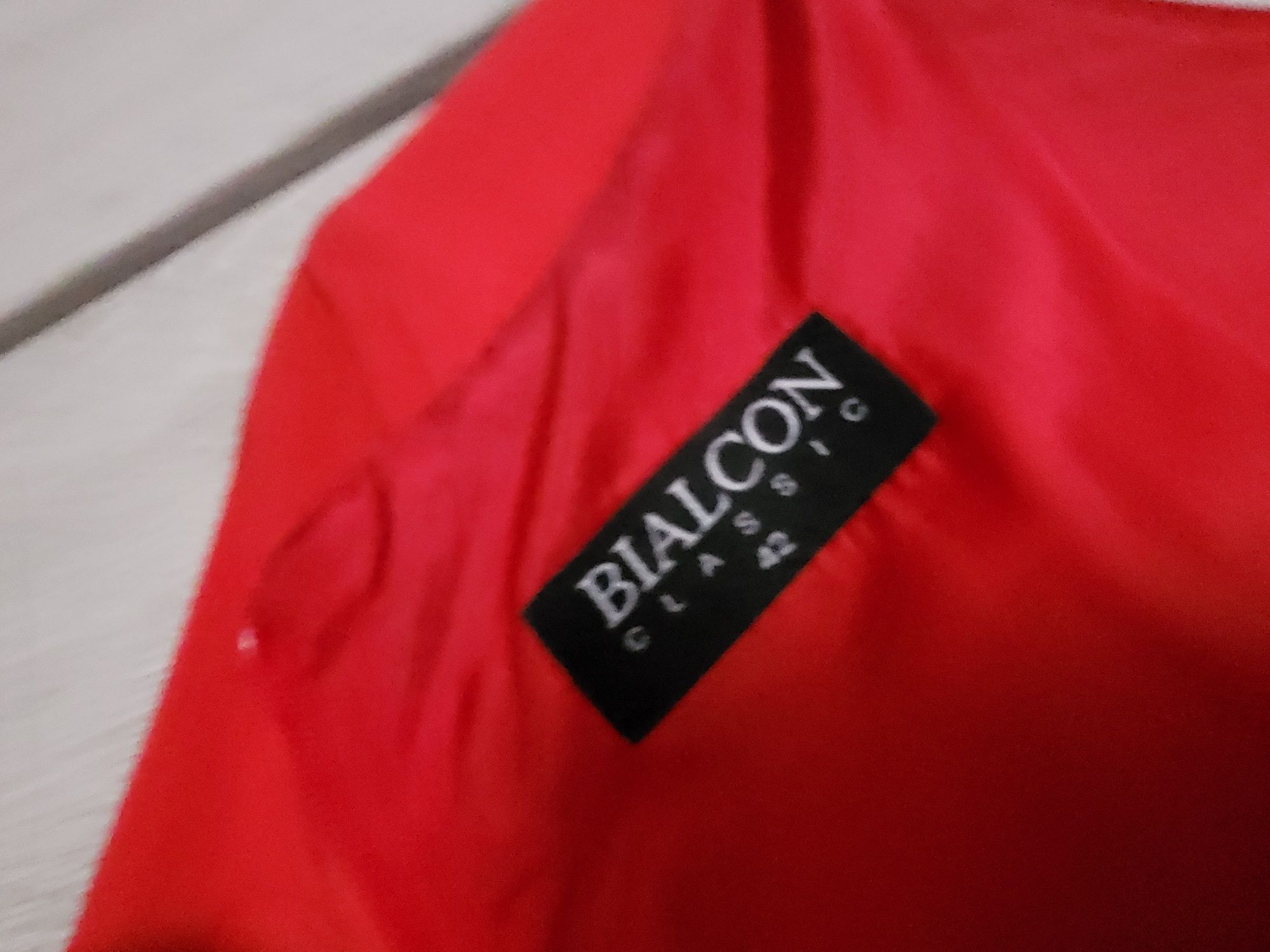 Sukienka wizytowa roz 42 firmy Bialcon