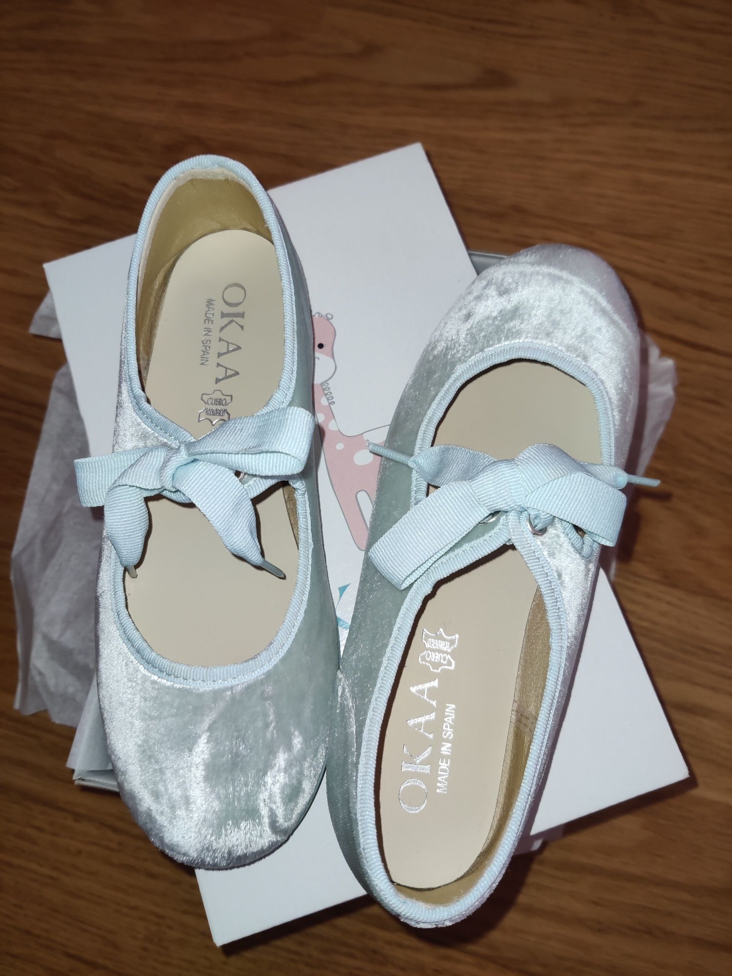 Sapatilhas ballet verde água de veludo. Tamanho 34. Usadas 1 vez.