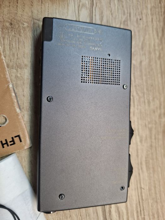 Dyktafon kasetow Sanyo  Retro PRL