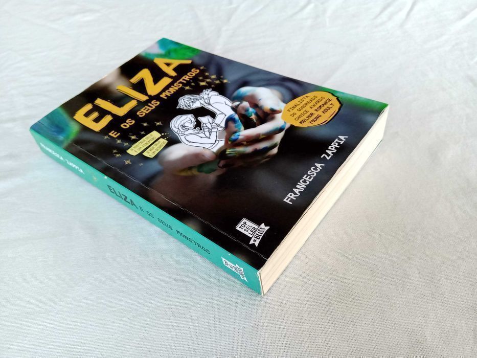 Livro Eliza e os Seus Monstros de Francesca Zappia [Portes Grátis]
