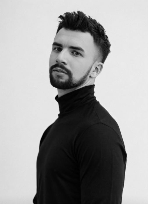 Ваш ОСОБИСТИЙ рієлтор — Віталій!