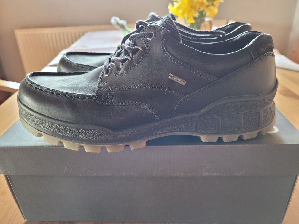Sprzedam Buty ECCO TRACK 25
