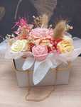 Flowerbox ze świec sojowych handmade