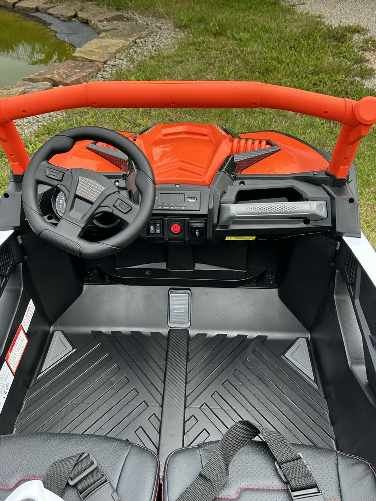 Auto na akumulator Quad Buggy UTV X3 Off-Road 4 x 200 W 24V Do 90kg