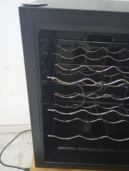 Arca capacidade 12 garrafas