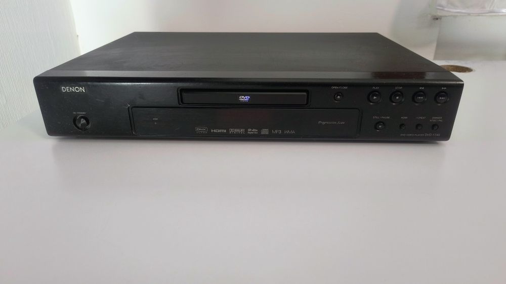 Odtwarzacz DVD Denon 1740