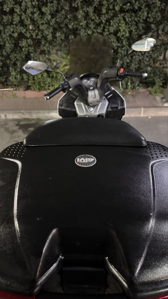 Vendo DAELIM SV 250