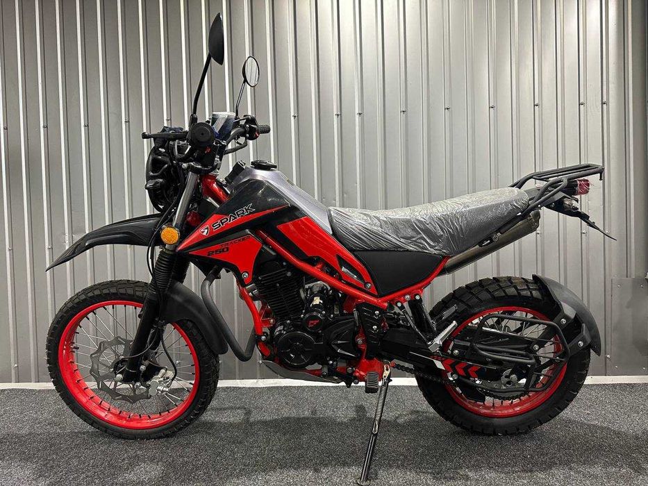 Новий мотоцикл Spark SP250D-3