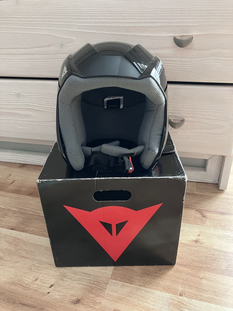 Kask ochraniacz narciarki dainese js