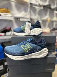 Чоловічі оригінальні бігові кросівки New Balance M840FLN