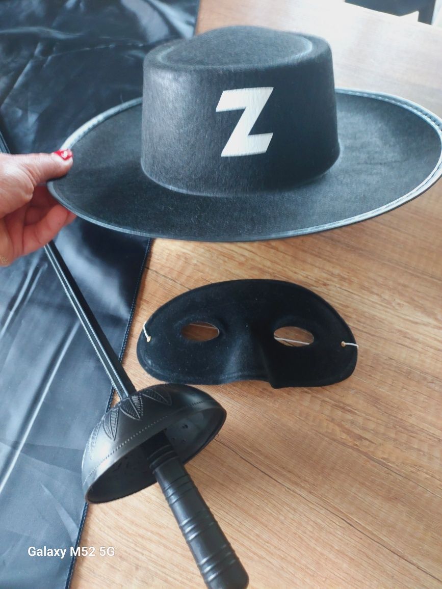 Strój Zorro 130-140 cm