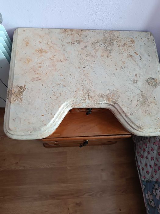 Conjunto cómoda e mesas de cabeceira