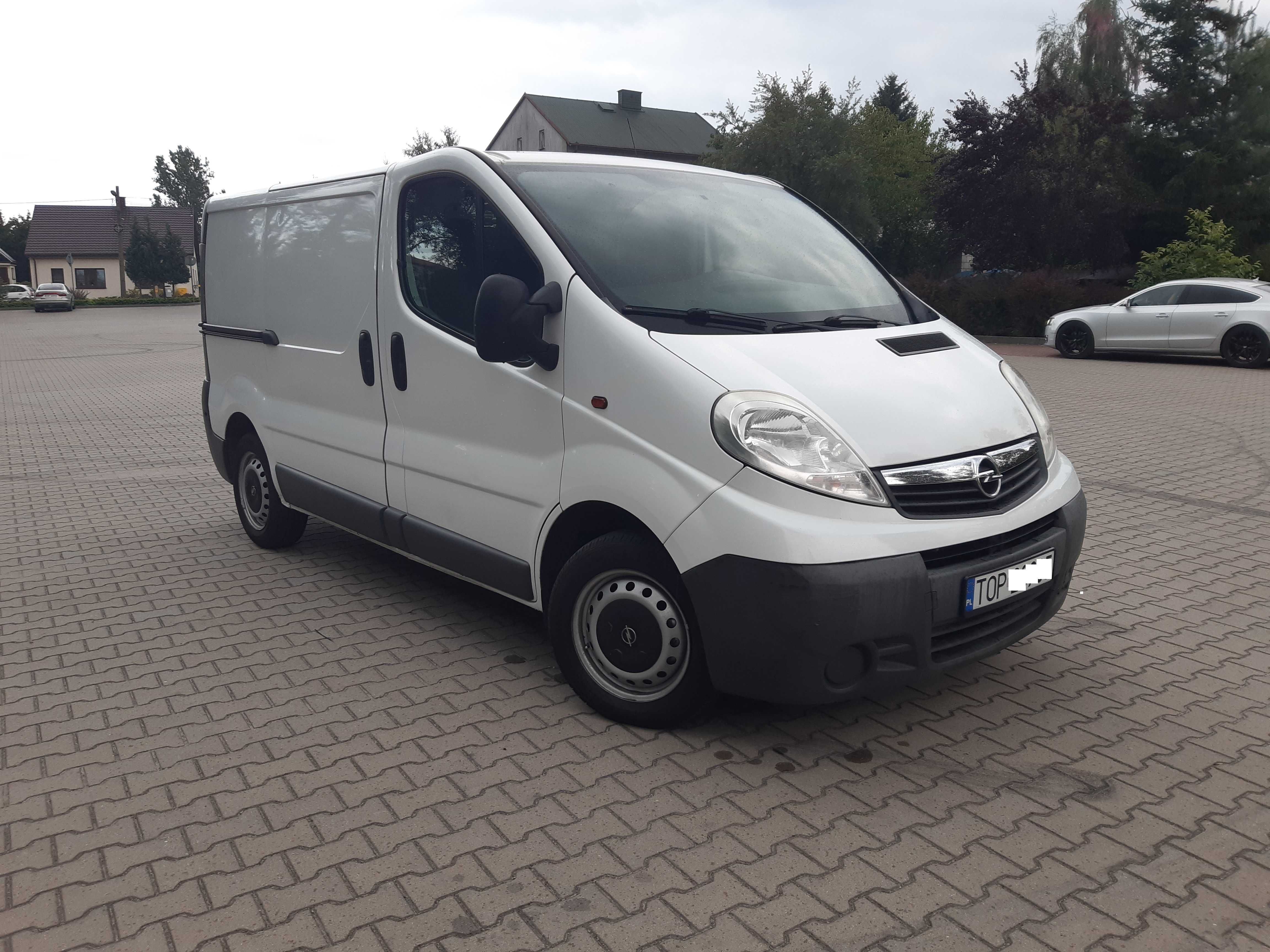 Opel Vivaro 2,0 CDTI 2012 Klima zadbany potw. przebieg cały oryginał