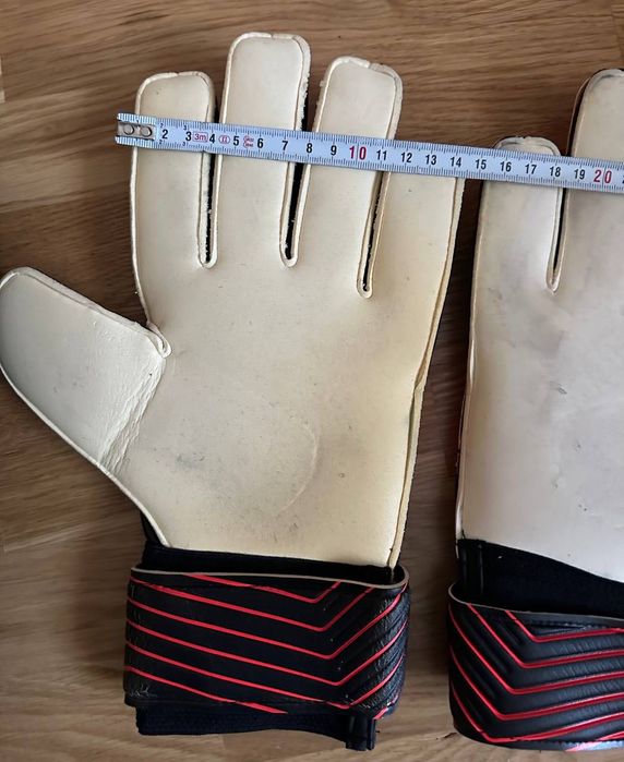 Воротарські рукавиці Adidas predator pro розмір 10