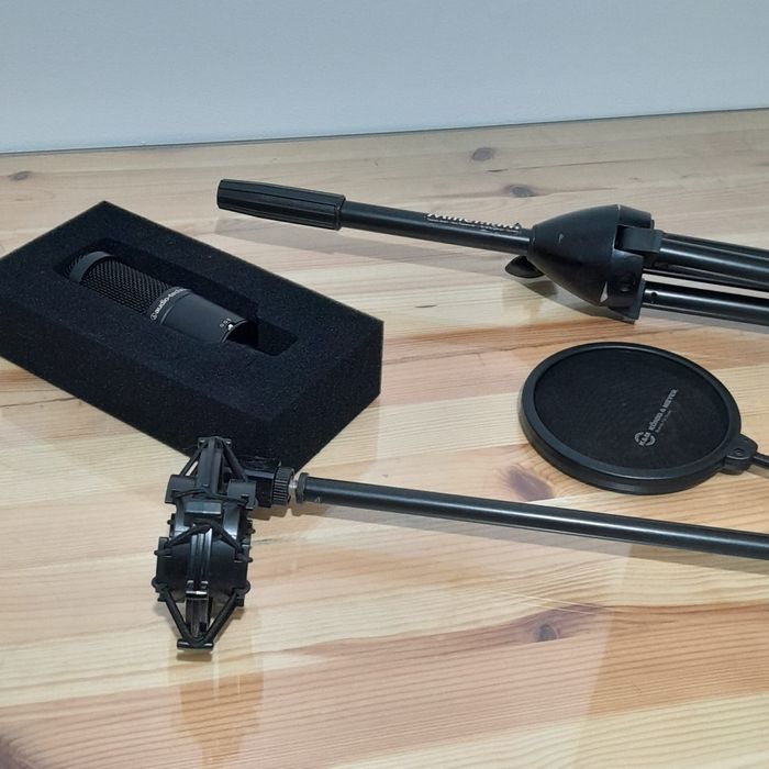 Homestudio microphone - Audiotechnica AT2050 Bundle