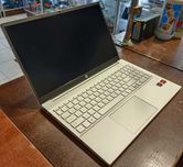 Laptop HP PAVILION 15-eh2244nw/Ryzen 5 5625U/8GB RAM/512GB SSD/Win 11