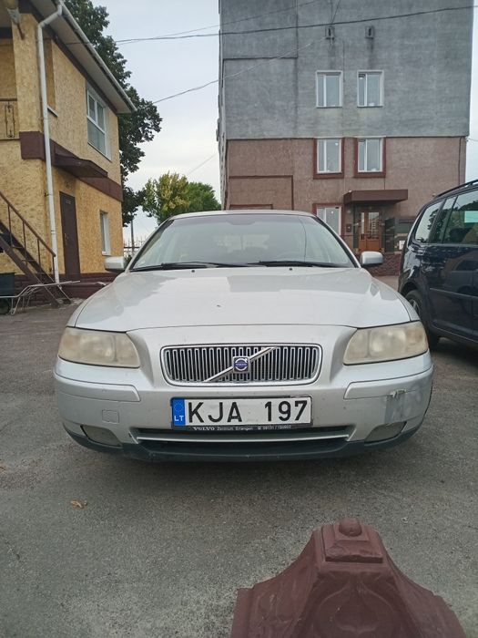 Продам або обміняю Volvo V70 d5 на Doblo