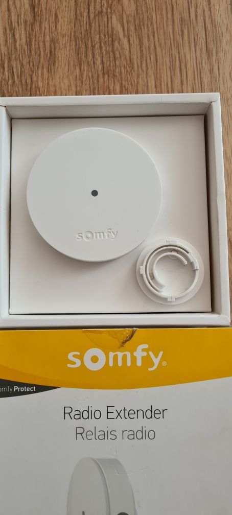 Somfy Protect – Wzmacniacz sygnału sieci bezprzewodowej