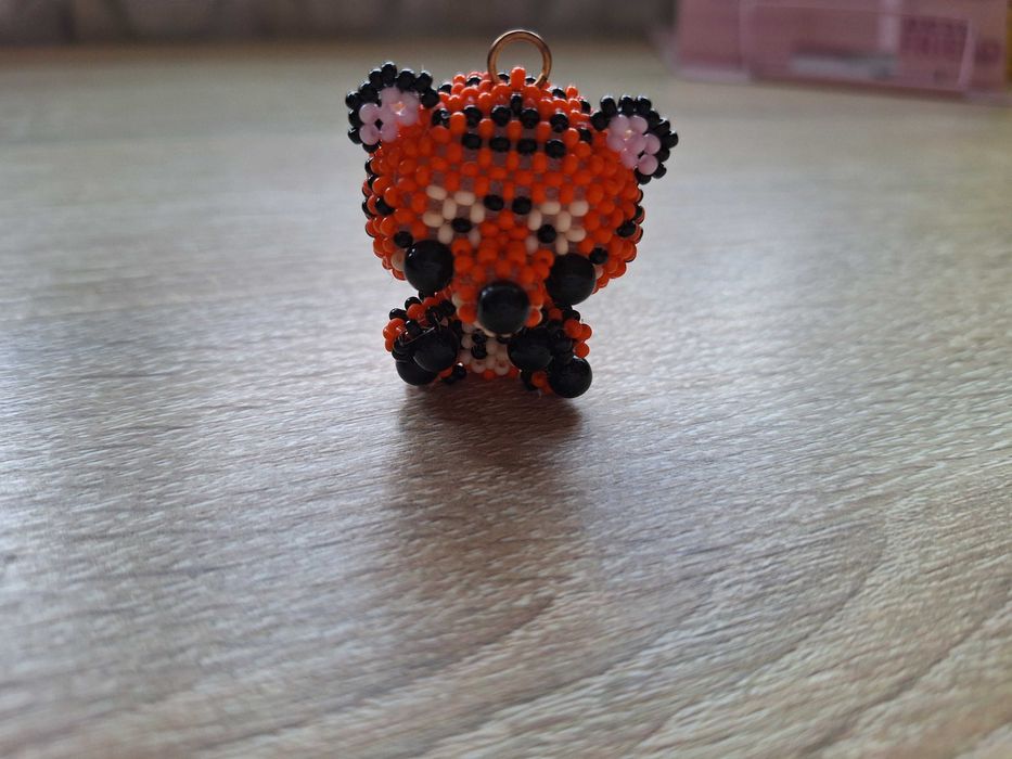 Продам амігуруми з бісеру