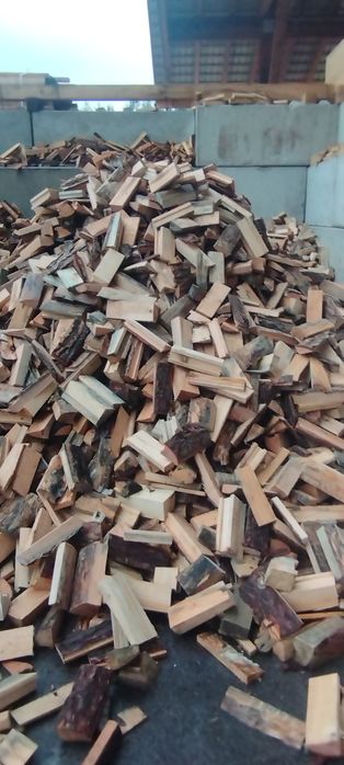 Zrzyny tartaczne, drewno kominkowe